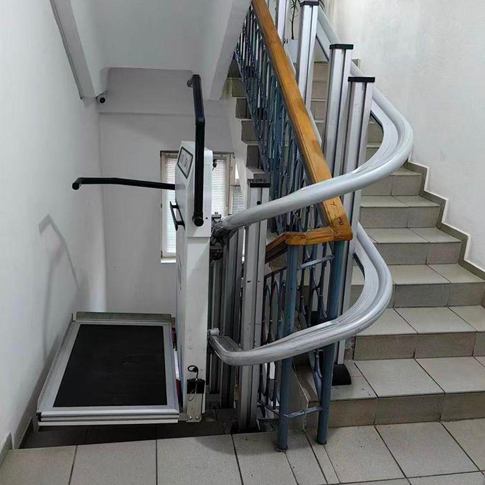Curved wheelchair lifts